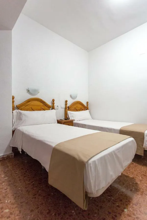 Guest house Hostal San Rafael Alcolea